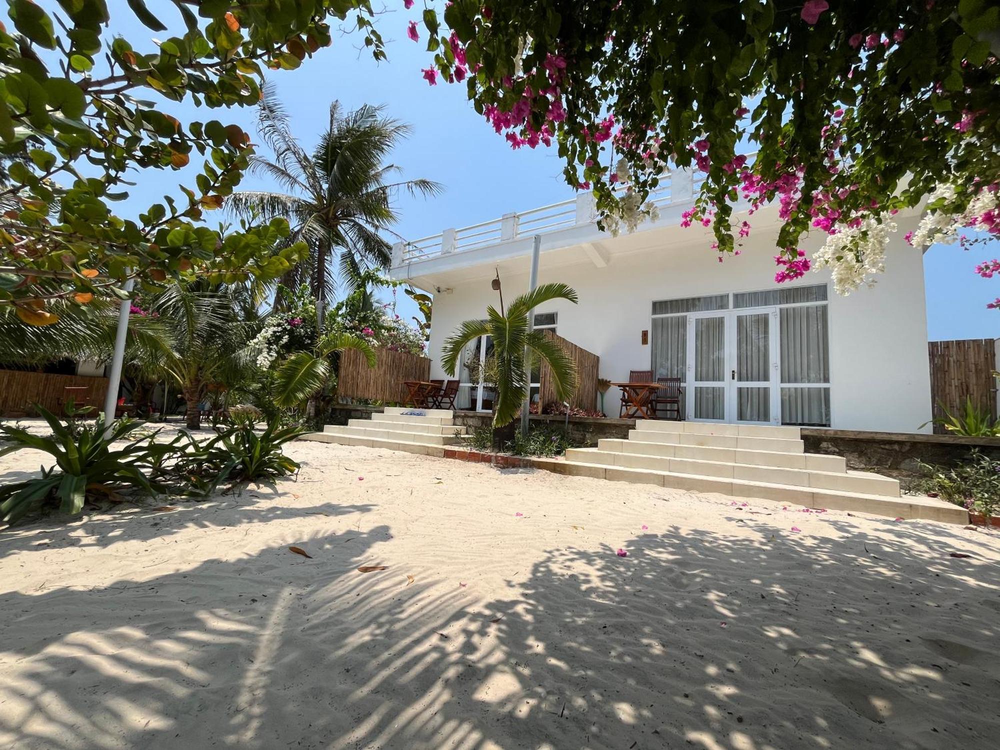 Robinson Beach Bungalow Vinh Hoa Εξωτερικό φωτογραφία