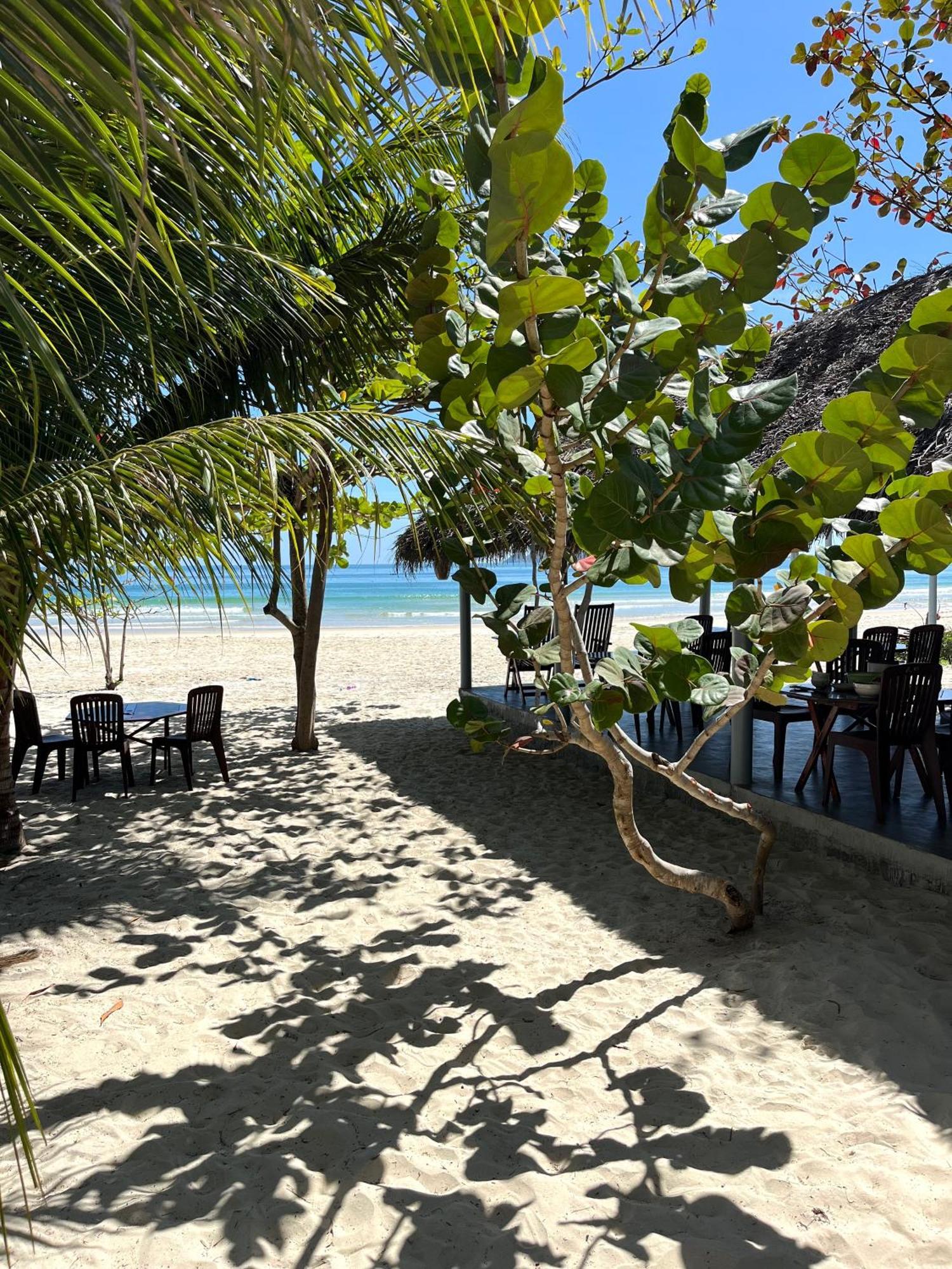 Robinson Beach Bungalow Vinh Hoa Εξωτερικό φωτογραφία