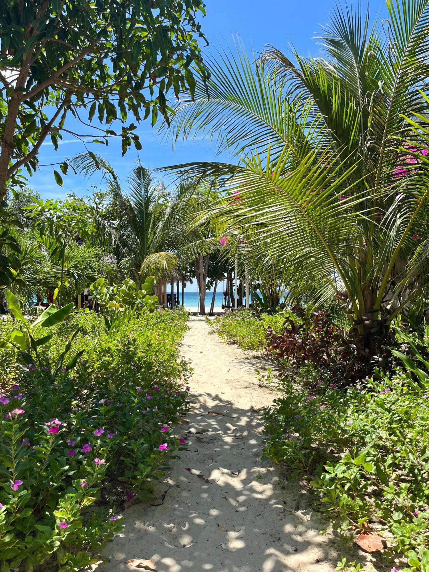 Robinson Beach Bungalow Vinh Hoa Εξωτερικό φωτογραφία